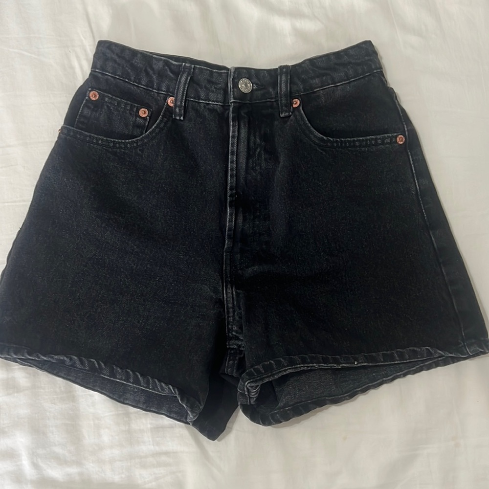 Black zara high waisted shorts